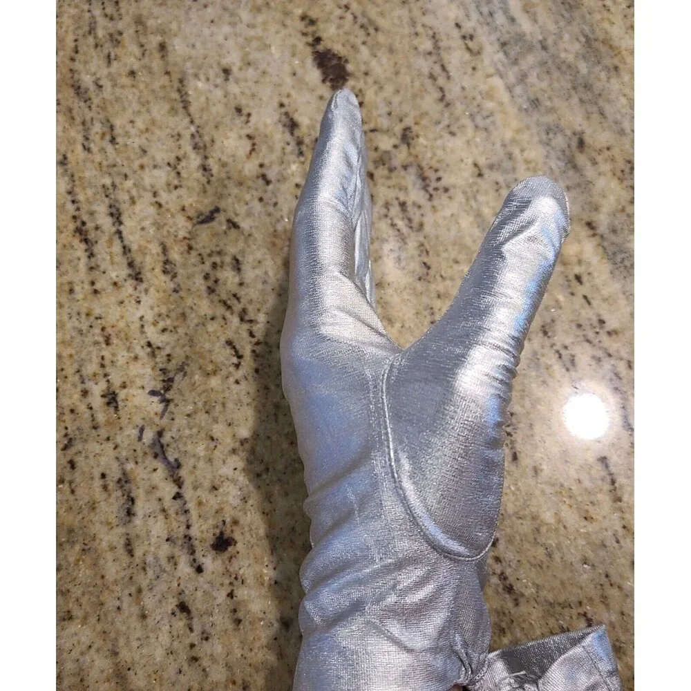 New! Vintage Size L Silver Metallic Formal 8.5